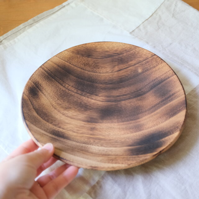 富士山麓産クスノキの焼き目プレート 20.5cm｜ガラスコーティング