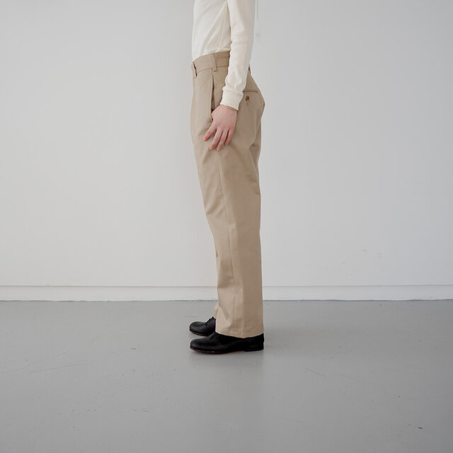 chino pants/straight/beige | iichi 日々の暮らしを心地よくする