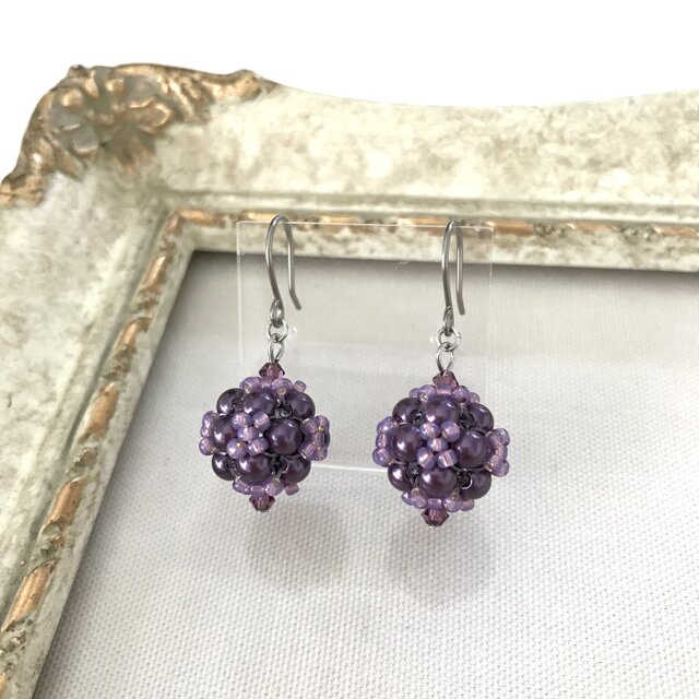 パールボール の ピアス パープル 紫 ビーズ 秋 冬 | iichi 日々の