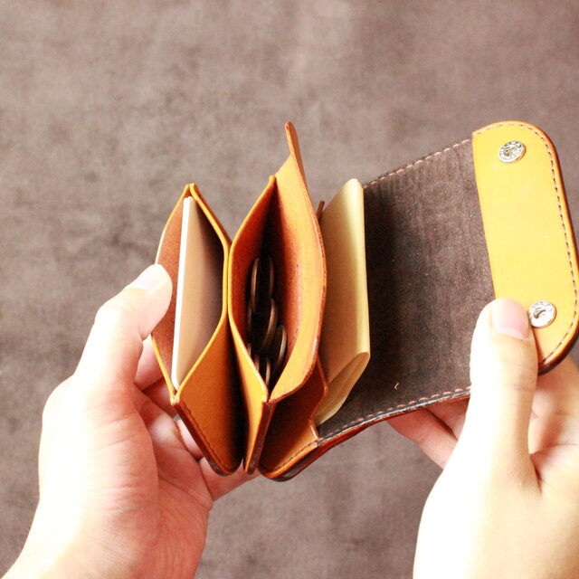3層構造ミニウォレット 牛ヌメ革キャメル色 | iichi 日々の暮らしを