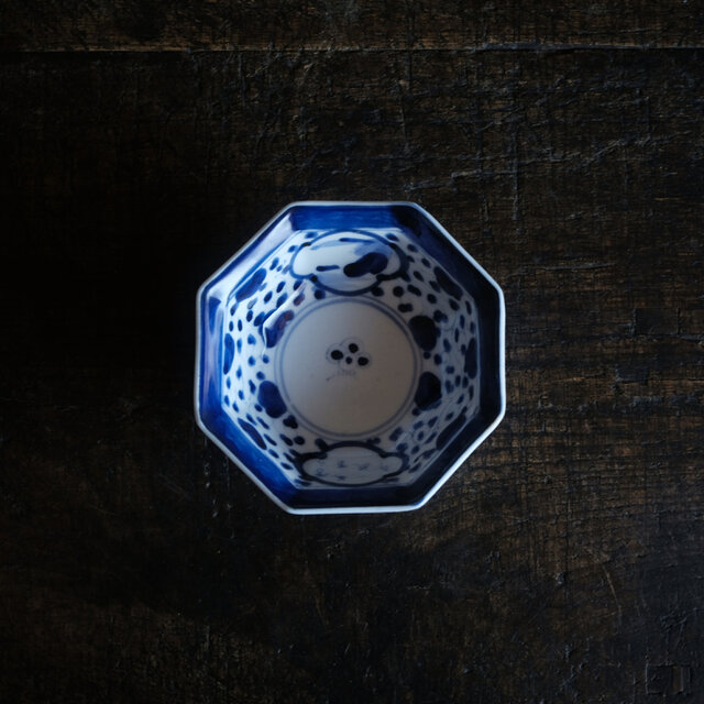 八角の形状◇平戸焼 花唐草文染付八角小鉢 古民家 骨董・antiques