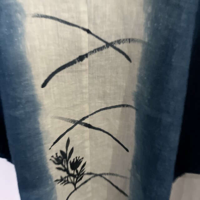 麻100%藍染グラデーショ手書きプルオーバー | iichi 日々の暮らしを 