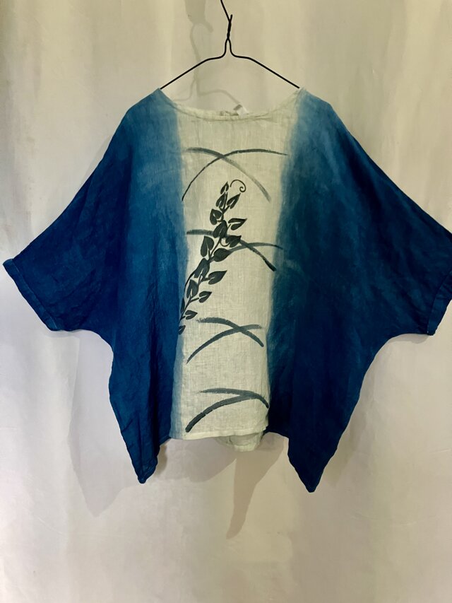 麻100%藍染グラデーショ手書きプルオーバー | iichi 日々の暮らしを 