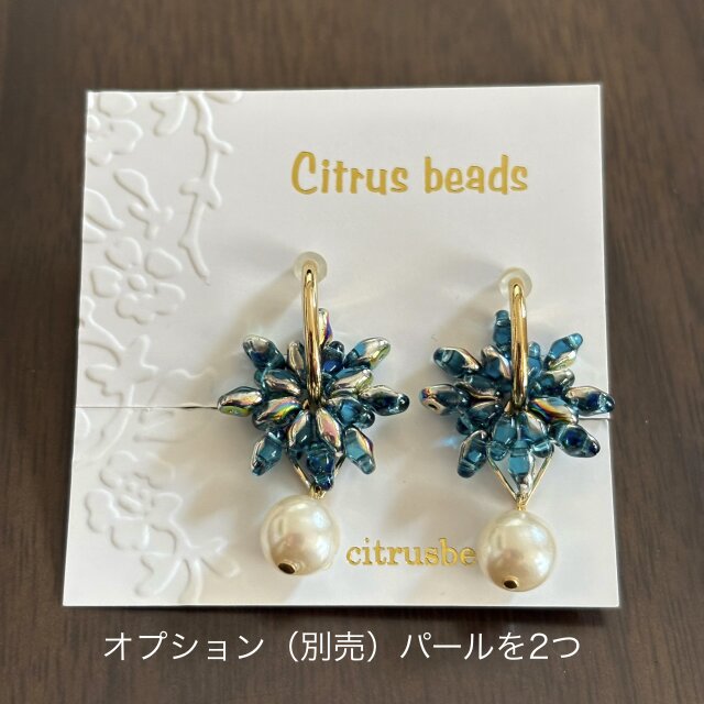 水色×シルバー】チェコガラス製チャームの2wayフープイヤリング