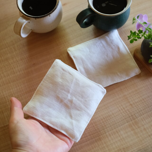 白リネンのコースター 2枚セット｜木のうつわと楽しむシンプルな暮らし