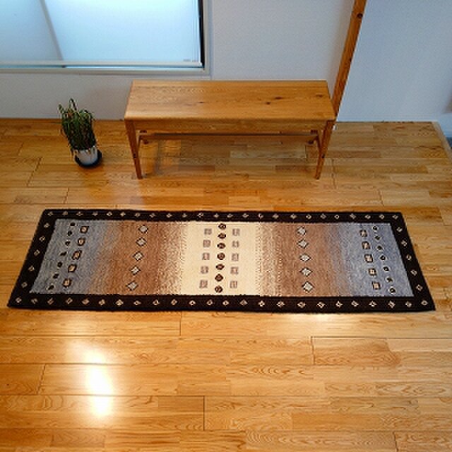 ハンドメイド 夏はさらさら 新商品 ゆるギャッベ ラグ 200x62㎝ 天然