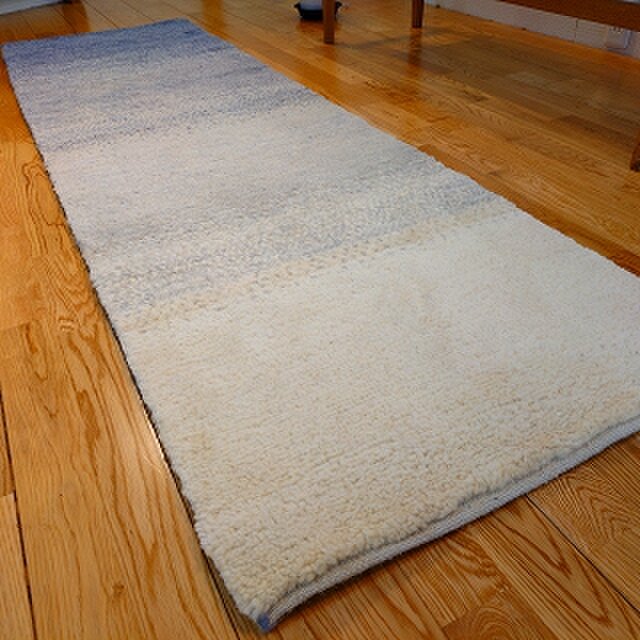 ハンドメイド 夏はさらさら 新商品 ゆるギャッベ ラグ 200x59㎝ 天然