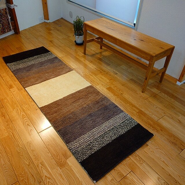 ハンドメイド 夏はさらさら 新商品 ゆるギャッベ ラグ 203x62㎝ 天然