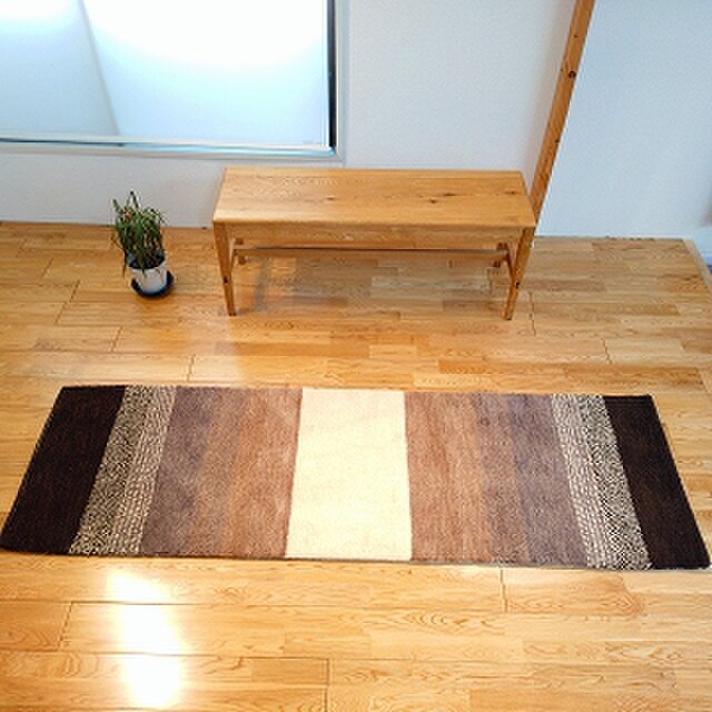 ハンドメイド 夏はさらさら 新商品 ゆるギャッベ ラグ 203x62㎝ 天然