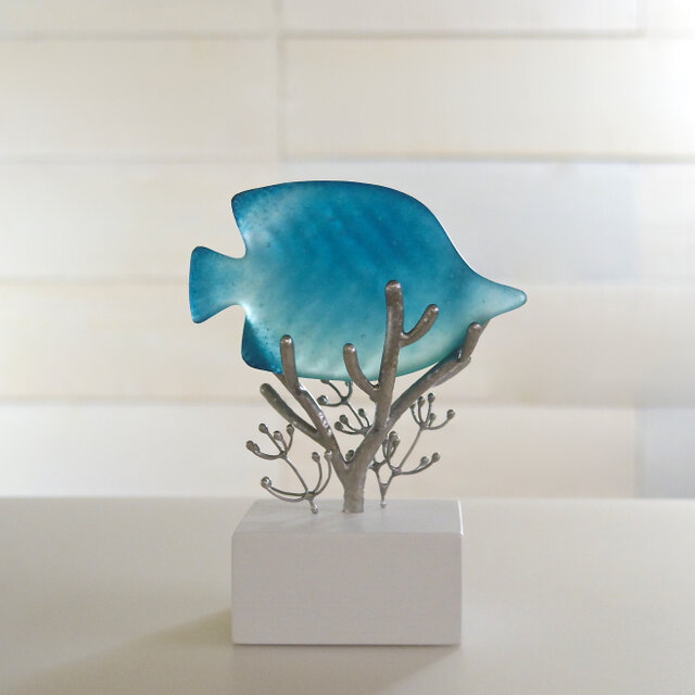 魚と珊瑚のオブジェ ① | iichi 日々の暮らしを心地よくする