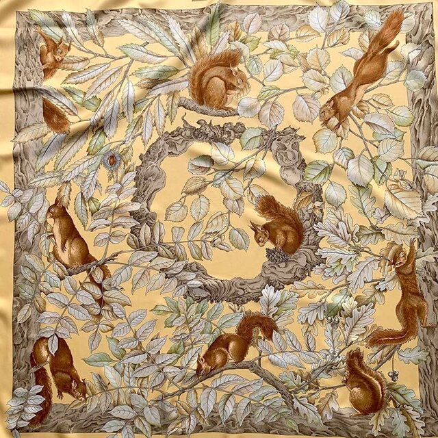 エルメス カレ シルクスカーフ リスりす HERMES 木の実 12ACcu2