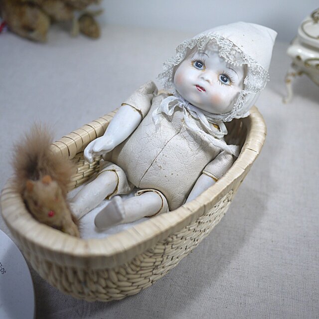 赤ちゃん人形 ぱちぱちおめめ ドイツヴィンテージ | iichi 日々の