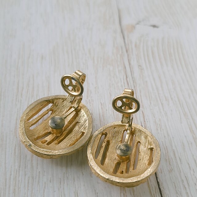 TRIFARI》 gold openwork round トリファリ ヴィンテージイヤリング