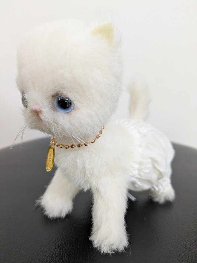 ハンドメイド☆ぬいぐるみ☆小さな子猫ちゃんとドロワーズ☆ホワイト