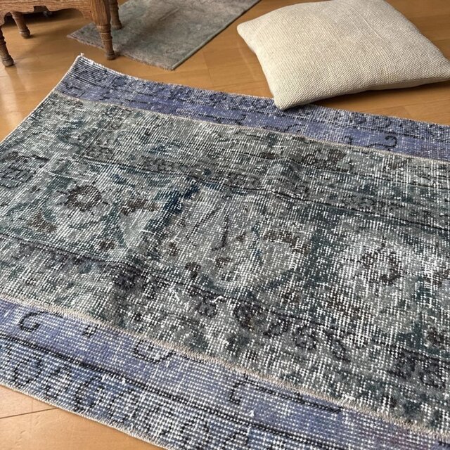 65×106 パッチワーク 空色ブルー×ラムネ色 トルコヴィンテージラグ