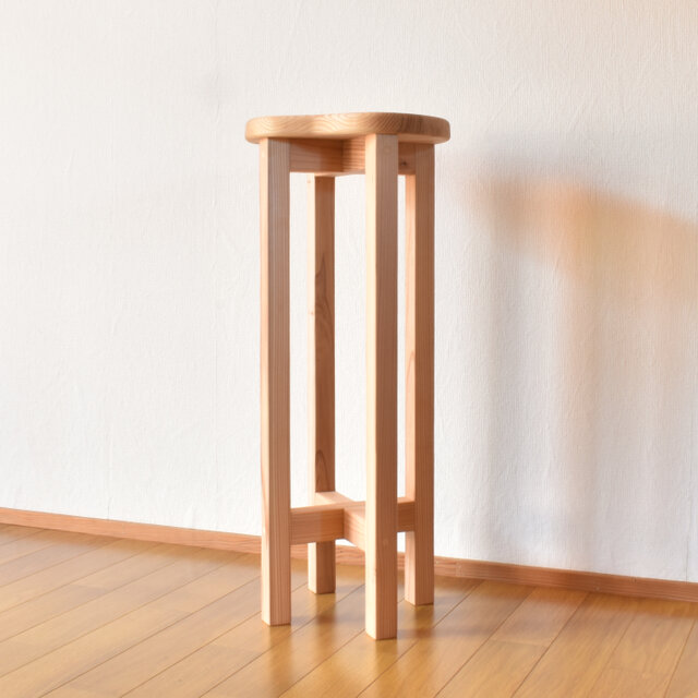 new! のっぽスツール｜まめ座のストレート脚 | iichi 日々の暮らしを
