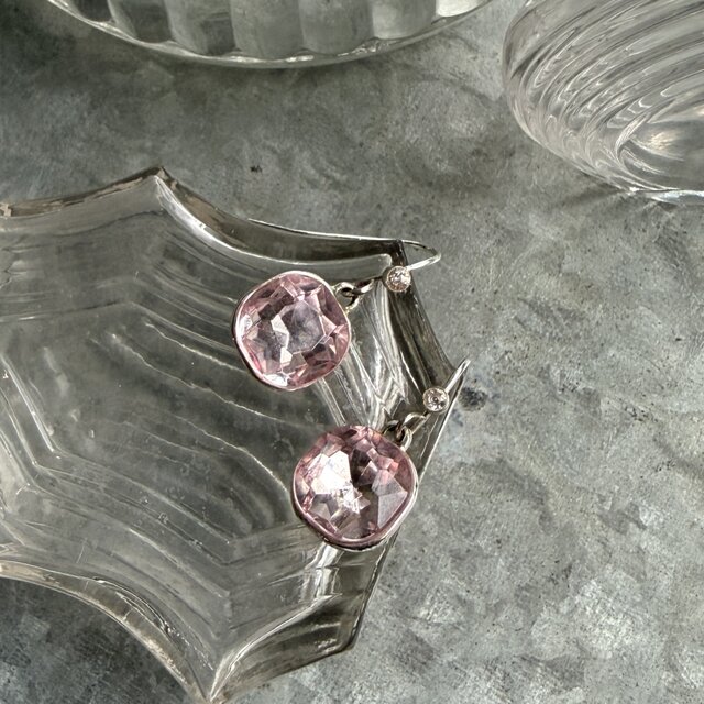 PA528-【 AVON 】エイボン・ヴィンテージピアス 1980-90's Light Pink