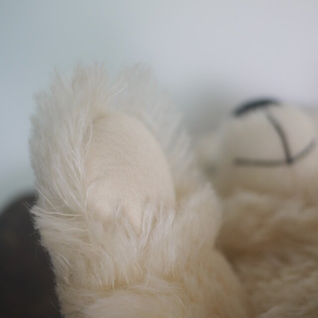 シュタイフ オフホワイトのテディベア STEIFF Classicドイツ