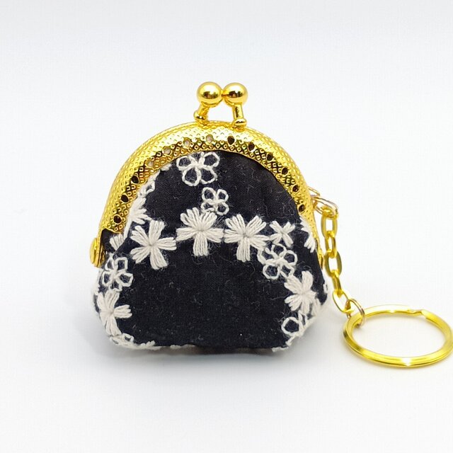 刺繍 ミニがま口キーホルダー 5cm口金 アクセサリーケース バッグ