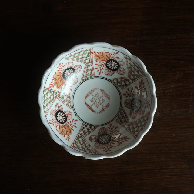 明治時代　印判　掛花生　花入　骨董品　アンティーク　オブジェ a 花とリーフ◇時代物波縁印判鉢 骨董・antiques アンティーク和食器 古