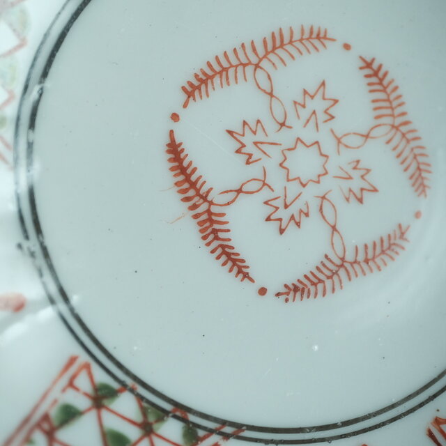 花とリーフ◇時代物波縁印判鉢 骨董・antiques アンティーク和食器 古
