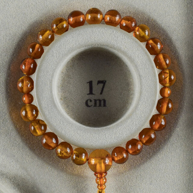 1点もの】8mm 本琥珀 アンバー ブレスレット 腕輪 K171 | iichi 日々