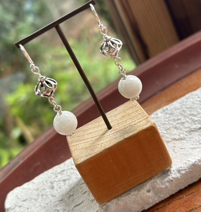 ミャンマー産天然翡翠◇シルバーピアス | iichi 日々の暮らしを