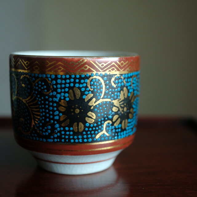 九谷焼◇青粒金彩湯呑み 茶器 古民家 工芸品 骨董 古美術 レトロ 昭和