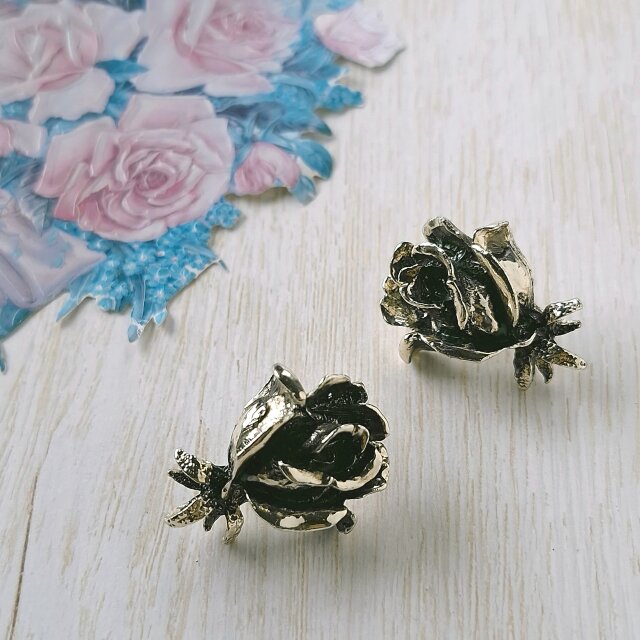 gold tone rose ヴィンテージイヤリング | iichi 日々の暮らしを