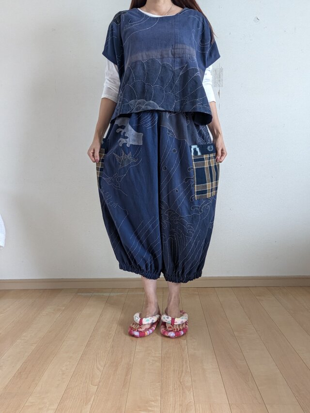 刺し子 古布リメイク セットアップ 変形ブラウス と サルエルパンツ 2