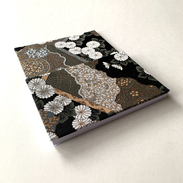 玄雅』 金襴織物御朱印帳 B6大判サイズ 道長取り 菊 唐草 波 花菱 幾何