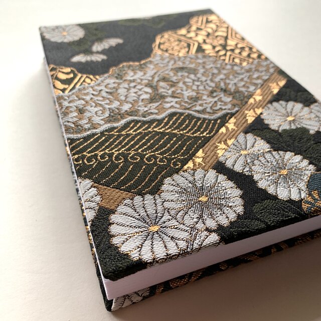 玄雅』 金襴織物御朱印帳 B6大判サイズ 道長取り 菊 唐草 波 花菱 幾何