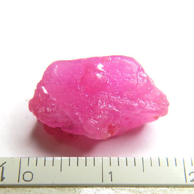 特選一点物】マダガスカル産 天然ピンクサファイア 結晶原石 16.93ct