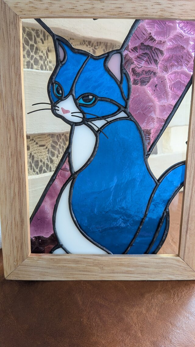 猫のステンドグラス | iichi 日々の暮らしを心地よくするハンドメイド