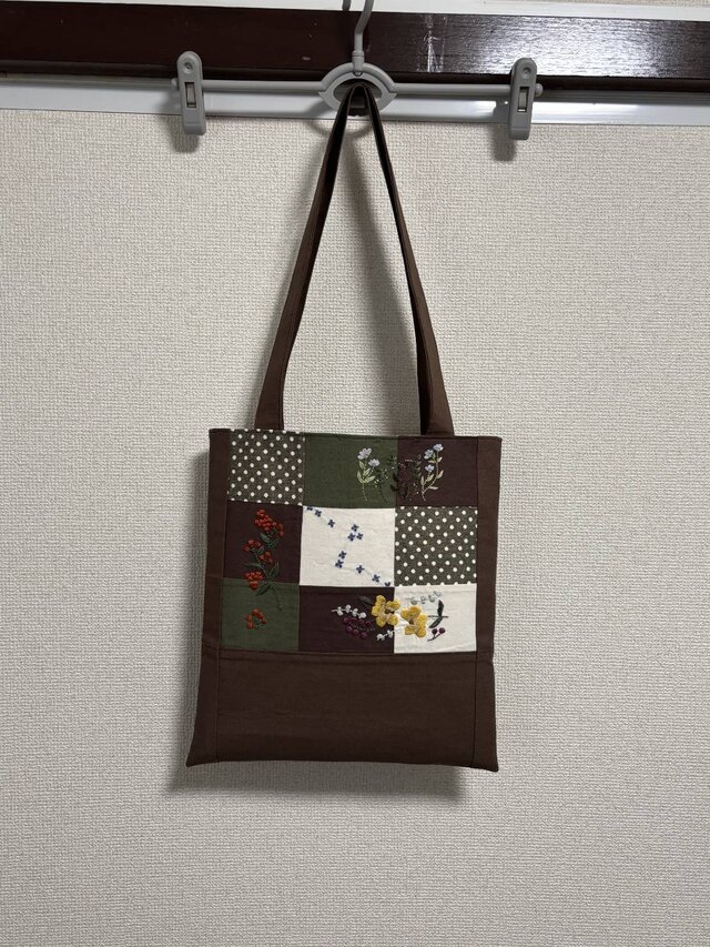 パッチワーク風トートバッグ／刺繍トート | iichi 日々の暮らしを