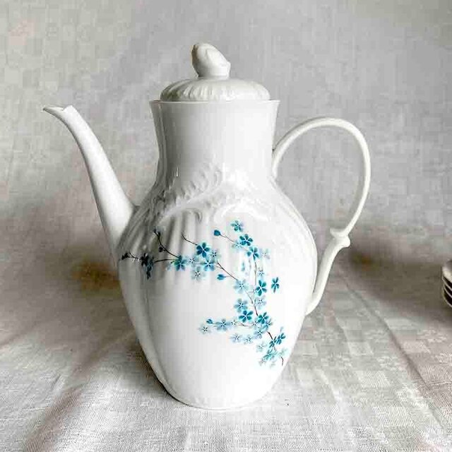 リモージュ　Limoges　Chantilly 手描き　コーヒーポット コーヒーポット リモージュ くすみブルーの小花 枝物 ポット Limoges