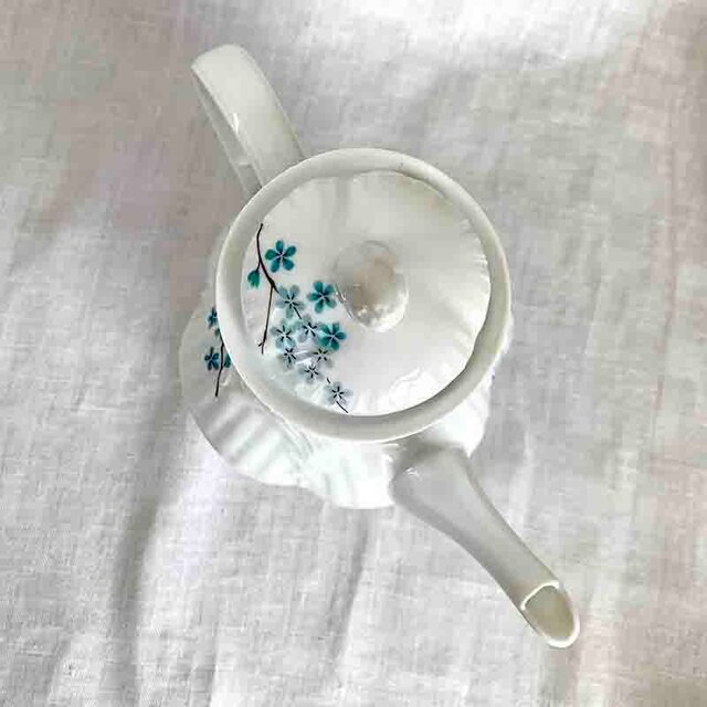 リモージュ　Limoges　Chantilly 手描き　コーヒーポット コーヒーポット リモージュ くすみブルーの小花 枝物 ポット Limoges