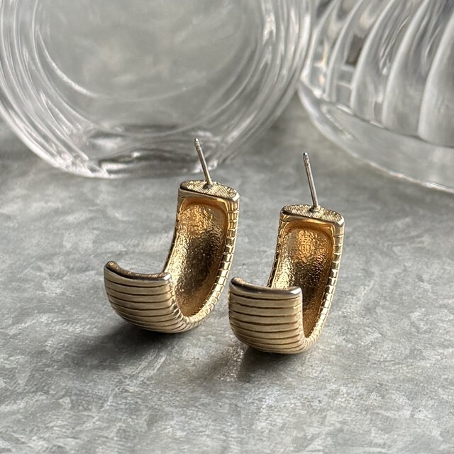 P848-ヴィンテージピアス U.S.A. 1980-90's 「PARK LANE」 Ribbed Gold