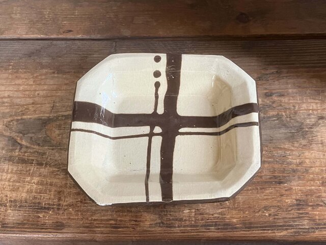 スリップウェア角皿/Slipware square plate | iichi 日々の暮らしを