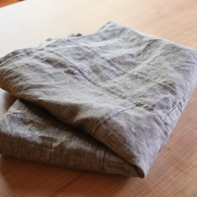 リネンパッチワーククロス｜gray | iichi 日々の暮らしを心地よくする