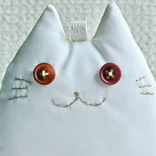 ハンドメイド お月見タマゴふにゃ〜た ねこのぬいぐるみ | iichi 日々