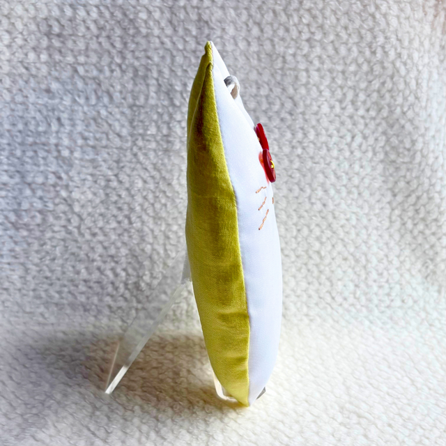 ハンドメイド お月見タマゴふにゃ〜た ねこのぬいぐるみ | iichi 日々