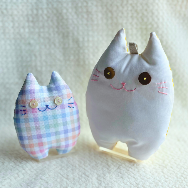 ハンドメイド ちびふにゃ〜た ねこのぬいぐるみ パステルチェック④