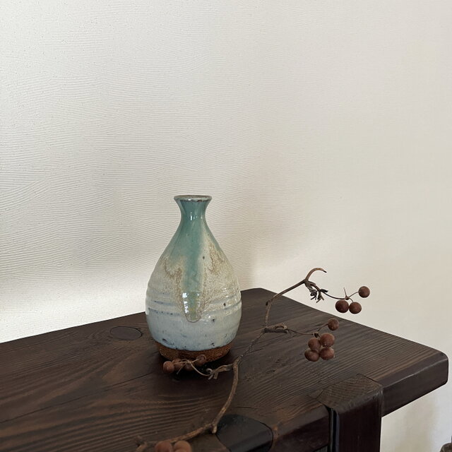 緑釉 花器 一輪挿し yk328 | iichi 日々の暮らしを心地よくする