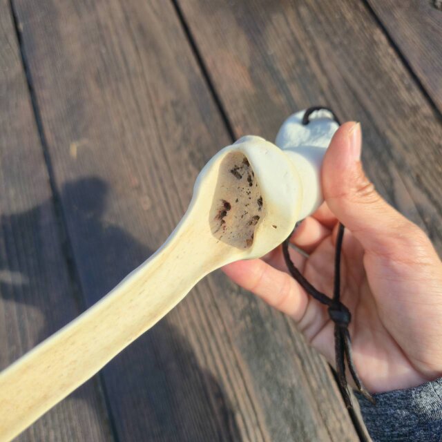 鹿の角 靴ベラ | iichi 日々の暮らしを心地よくするハンドメイドや