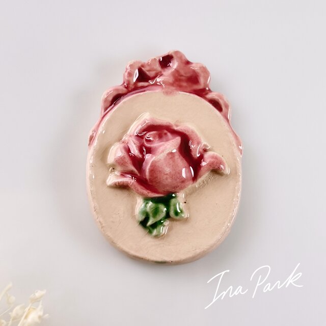 マルレーヌ 薔薇のカメオのヴィンテージ フェーブ フランス製 | iichi