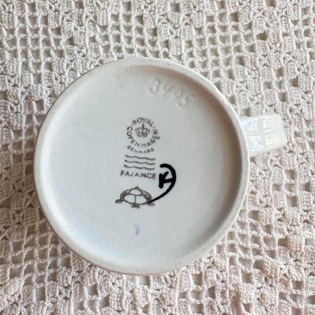 Royal Copenhagen ✧˖°ロイヤルコペンハーゲン イヤーマグ 1980年 S