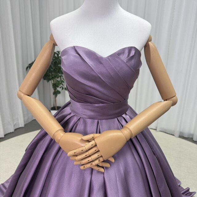 上品！カラードレス パープル ベアトップ プリンセスライン 豪華な