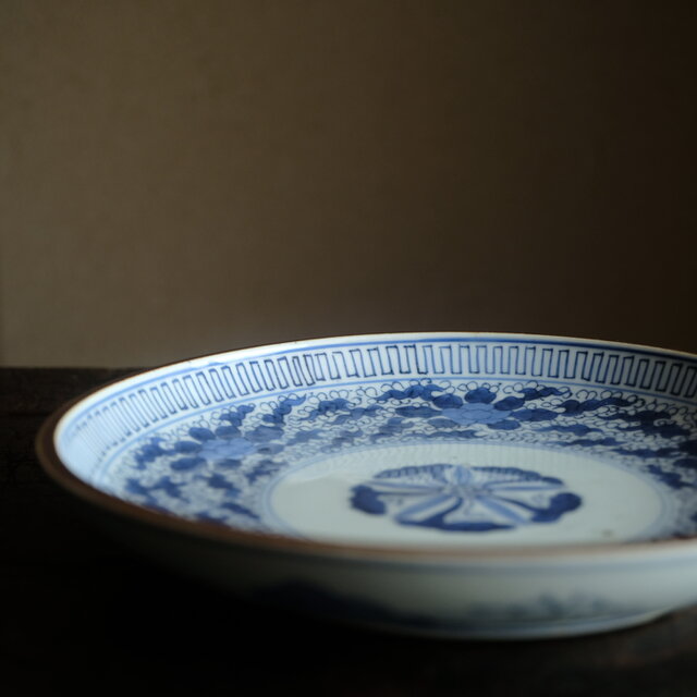 伊万里◇成化年製 花文染付七寸中皿 古美術 骨董/antiques 古民家 工芸