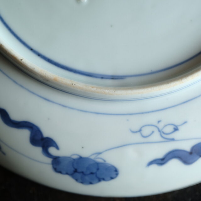 伊万里◇成化年製 花文染付七寸中皿 古美術 骨董/antiques 古民家 工芸